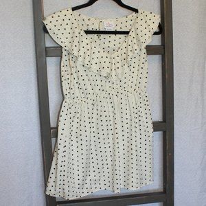 black/white polkadot, ruffle neck blouse, med